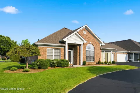 7321 Rivers End Cir, Louisville, KY 40258