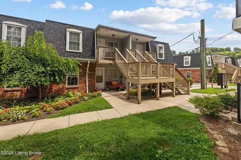 333 E 4th St #A8, Frankfort, KY 40601