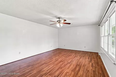 Living - 906 Mary Ct, Radcliff, KY 40160 photo 1 of 6