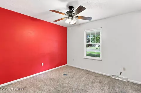 Bedroom - 906 Mary Ct, Radcliff, KY 40160 photo 1 of 10