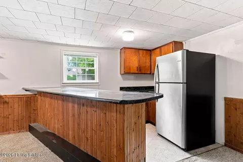 Kitchen - 906 Mary Ct, Radcliff, KY 40160 photo 5 of 7