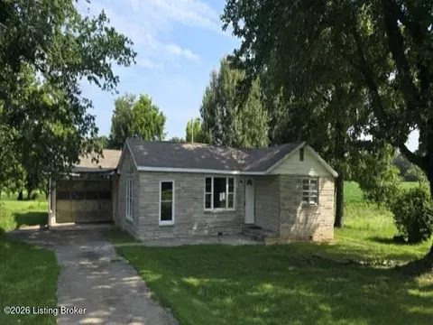 7015 Clinton Rd, Paducah, KY 42001