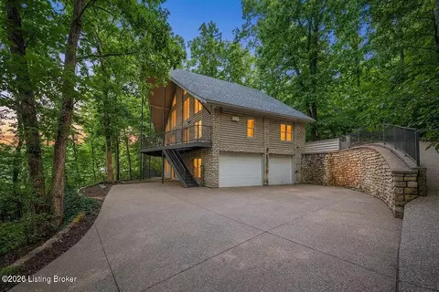 1909 Charbdin Pl, Louisville, KY 40207