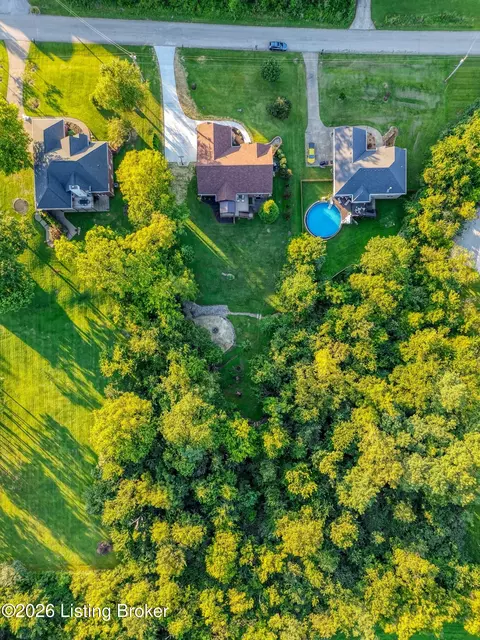 View/Area - 236 Silverview Rd, Smithfield, KY 40068 photo 5 of 6