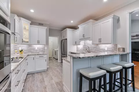 Kitchen - 236 Silverview Rd, Smithfield, KY 40068 photo 1 of 4