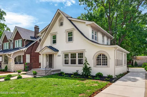2530 Broadmeade Rd, Louisville, KY 40205