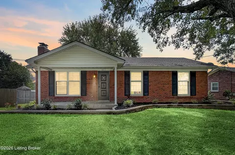 9013 Lyneve Dr, Louisville, KY 40272