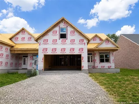 806 Katie Ln, New Albany, IN 47150