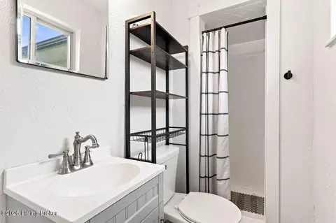 Bath - 4525 Scottsville Rd, Floyds Knobs, IN 47119 photo 1 of 2