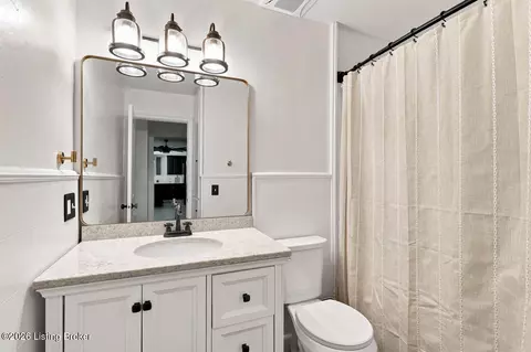 Bath - 4525 Scottsville Rd, Floyds Knobs, IN 47119 photo 2 of 2