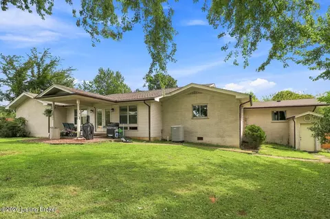 Exterior - 4525 Scottsville Rd, Floyds Knobs, IN 47119 photo 6 of 10