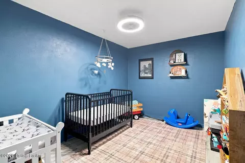Bedroom - 4525 Scottsville Rd, Floyds Knobs, IN 47119 photo 3 of 7