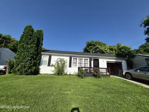 126 Hazel Lawn Dr, Shelbyville, KY 40065