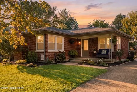 8811 Waltlee Rd, Louisville, KY 40291