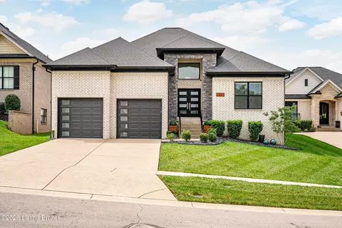 114 Locust Park Pl, Louisville, KY 40245