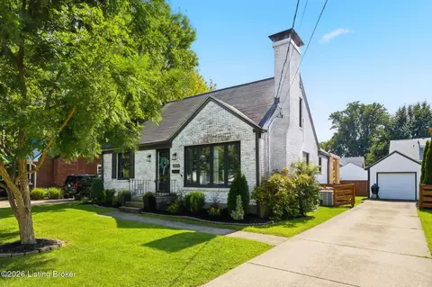 104 Iola Rd, Louisville, KY 40207