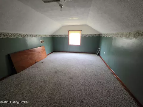 Bedroom - 2514 Bloomfield Rd, Springfield, KY 40069 photo 2 of 2