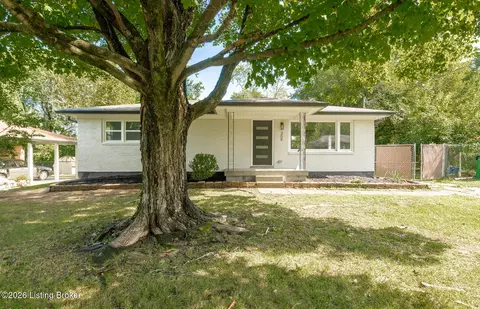 309 Chieftain Dr, Louisville, KY 40118