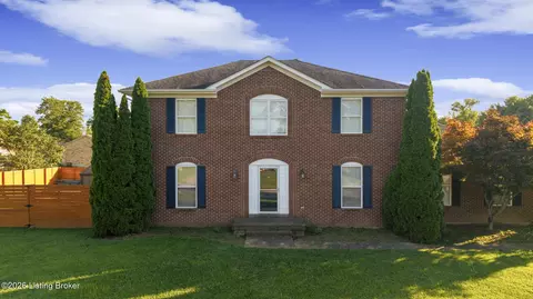 10010 Belltower Ct, Louisville, KY 40299