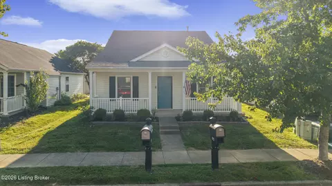 5912 Brandon Dunes Dr, Louisville, KY 40228