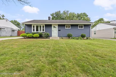 211 Redding Rd, Louisville, KY 40218