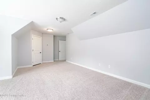 Bedroom - 3642 Woodland Lakes Dr, Floyds Knobs, IN 47119 photo 8 of 11