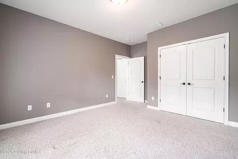 Bedroom - 3642 Woodland Lakes Dr, Floyds Knobs, IN 47119 photo 11 of 11