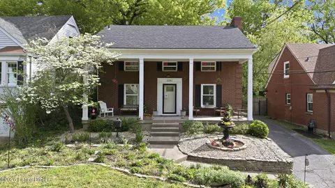 2381 Valley Vista Rd, Louisville, KY 40205