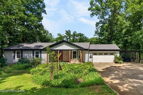1811 Foxboro Rd, La Grange, KY 40031