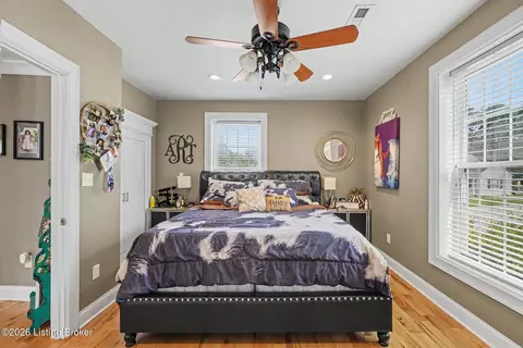 Bedroom - 107 Covington Ave, Springfield, KY 40069 photo 1 of 4