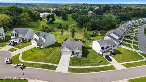 View/Area - 4002 White Pine Ln, La Grange, KY 40031 photo 1 of 7