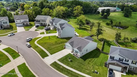 View/Area - 4002 White Pine Ln, La Grange, KY 40031 photo 2 of 7