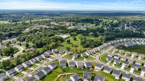 View/Area - 4002 White Pine Ln, La Grange, KY 40031 photo 7 of 7