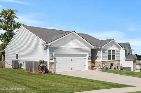 Exterior - 4002 White Pine Ln, La Grange, KY 40031 photo 4 of 9