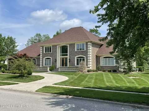 7119 Windham Pkwy, Prospect, KY 40059