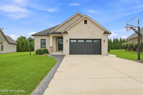 151 Remington Dr, Bardstown, KY 40004