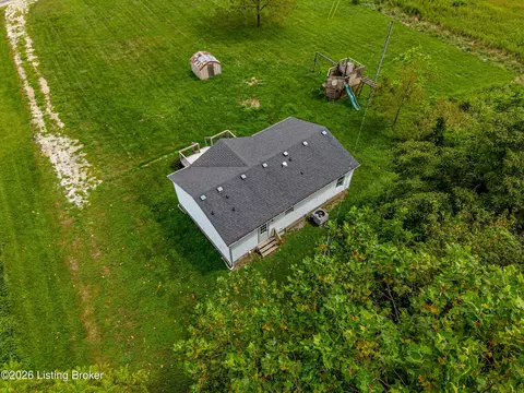 View/Area - 47 Hurt Rd, Webster, KY 40176 photo 2 of 12