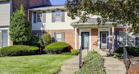 8615 Locust Ct, Louisville, KY 40242