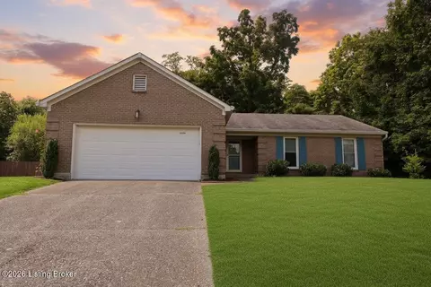 14000 Old Station Rd, Louisville, KY 40245