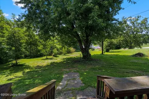 Exterior - 104 4th St, Berry, KY 41003 photo 9 of 9