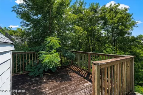 Exterior - 104 4th St, Berry, KY 41003 photo 8 of 9