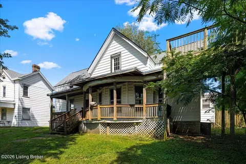 Exterior - 104 4th St, Berry, KY 41003 photo 4 of 9