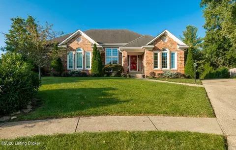 10601 Red Birch Ct, Louisville, KY 40223