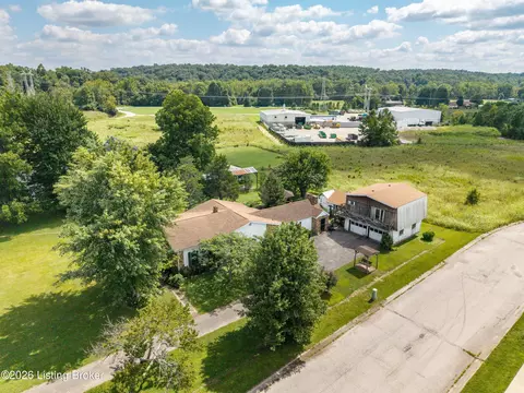 View/Area - 4678 Duffy Rd, Floyds Knobs, IN 47119 photo 1 of 7