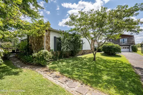 Exterior - 4678 Duffy Rd, Floyds Knobs, IN 47119 photo 9 of 9