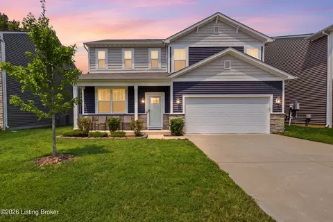12024 Wooden Trace Dr, Louisville, KY 40229