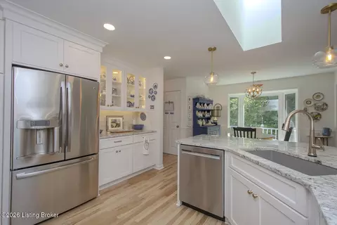 Kitchen - 7804 Deep Trail Ct, Prospect, KY 40059 photo 5 of 5