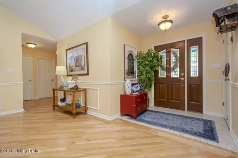 Entry Way - 7804 Deep Trail Ct, Prospect, KY 40059 photo 1 of 3