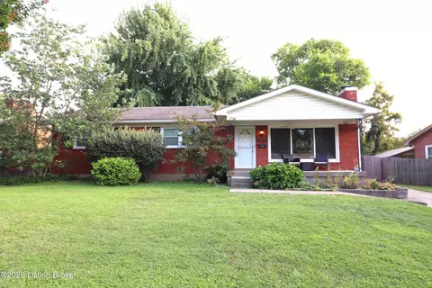 6702 Moorhaven Dr, Louisville, KY 40228