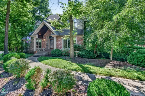 14610 Woodstream Pl, Louisville, KY 40245